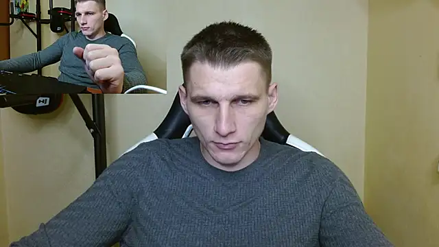 Snapshot of PoliglotJoe chatting on December 2024 06:03:02 AM PoliglotJoe online show from December 2024 06:03:02 AM