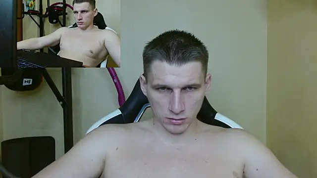 Snapshot of PoliglotJoe chatting on December 2024 01:26:01 AM PoliglotJoe online show from December 2024 01:26:01 AM