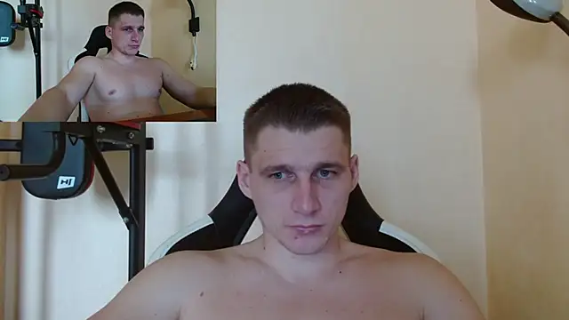 Snapshot of PoliglotJoe chatting on January 2025 12:15:02 PM PoliglotJoe online show from January 2025 12:15:02 PM