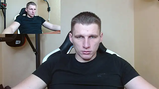 Snapshot of PoliglotJoe chatting on January 2025 08:26:02 AM PoliglotJoe online show from January 2025 08:26:02 AM