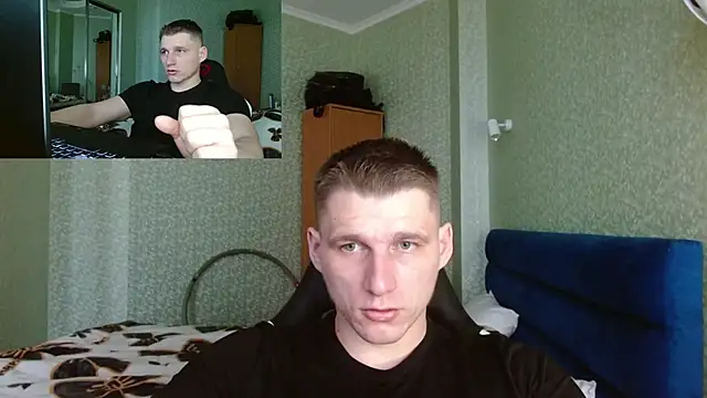 Snapshot of PoliglotJoe chatting on January 2025 11:12:02 AM PoliglotJoe online show from January 2025 11:12:02 AM