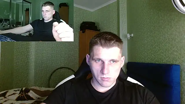 Snapshot of PoliglotJoe chatting on January 2025 05:28:01 PM PoliglotJoe online show from January 2025 05:28:01 PM