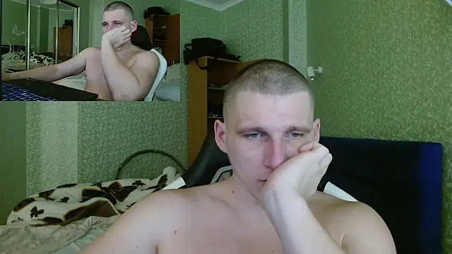 Snapshot of PoliglotJoe chatting on January 2025 10:19:01 AM PoliglotJoe online show from January 2025 10:19:01 AM