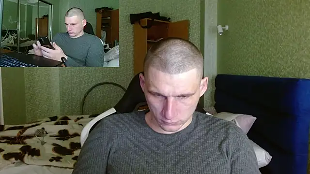 Snapshot of PoliglotJoe chatting on January 2025 09:29:02 AM PoliglotJoe online show from January 2025 09:29:02 AM