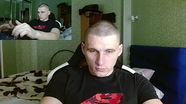 Snapshot of PoliglotJoe chatting on January 2025 12:43:02 PM PoliglotJoe online show from January 2025 12:43:02 PM