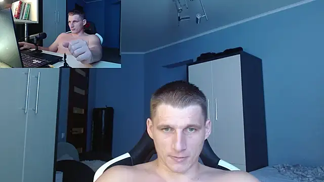 Snapshot of PoliglotJoe chatting on September 2025 07:32:02 AM PoliglotJoe online show from September 2025 07:32:02 AM