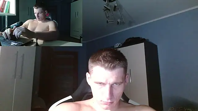 Snapshot of PoliglotJoe chatting on September 2025 09:48:02 PM PoliglotJoe online show from September 2025 09:48:02 PM