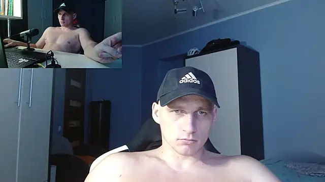 Snapshot of PoliglotJoe chatting on September 2025 11:58:01 AM PoliglotJoe online show from September 2025 11:58:01 AM