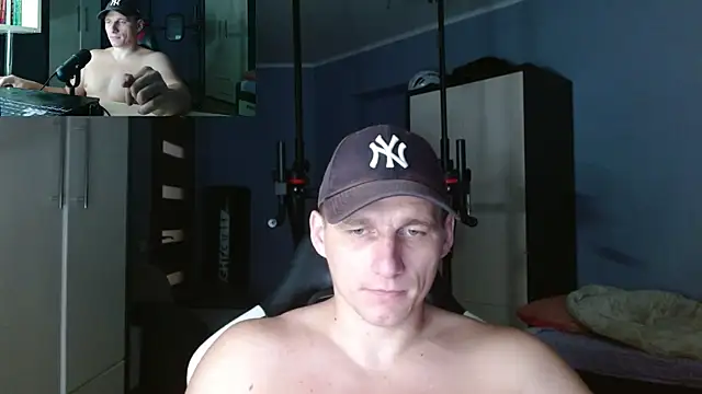 Snapshot of PoliglotJoe chatting on October 2025 05:46:02 PM PoliglotJoe online show from October 2025 05:46:02 PM