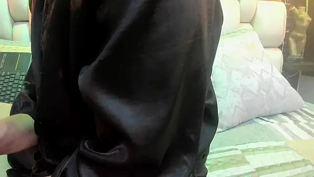 Salo Heaven online show from December 2025 01:37:02 PM