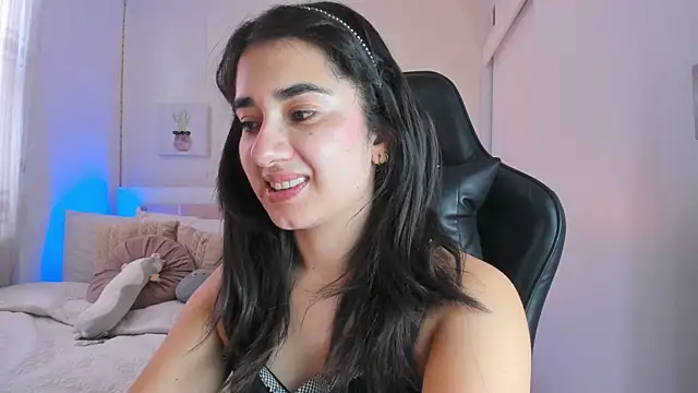 annadu011 online show from January 2025 05:21:01 PM