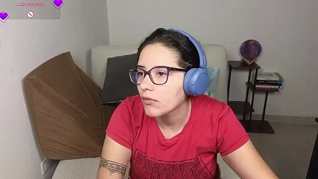 blue  moon  online show from January 2026 03:33:01 AM