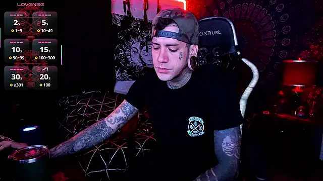 josh  ackerman online show from October 2025 07:01:02 PM