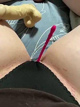 katcclovea online show from September 2025 05:49:01 PM