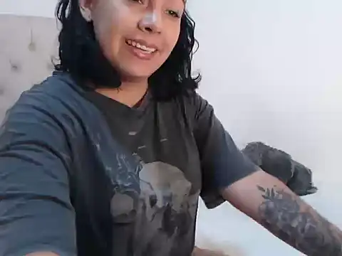 Snapshot of camii_7 chatting on January 2026 05:48:02 PM camii 7 online show from January 2026 05:48:02 PM