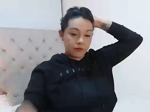 Snapshot of camii_7 chatting on January 2026 11:28:01 PM camii 7 online show from January 2026 11:28:01 PM