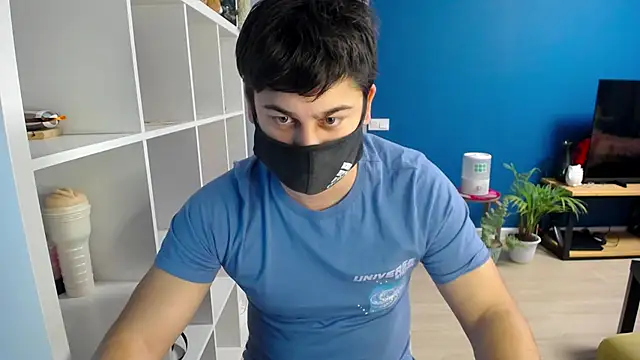 Tomguys online show from February 2025 07:51:01 PM