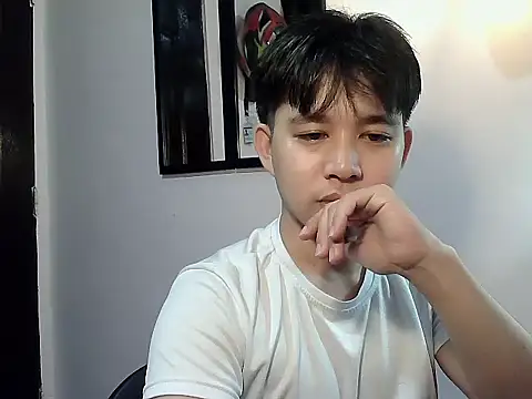 alfonsoasiancutie online show from December 2025 07:26:02 AM