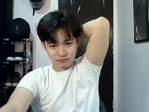 alfonsoasiancutie online show from January 2026 10:52:01 AM