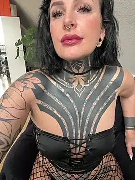 InkedBiitch online show from February 2026 10:36:02 AM