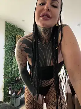 InkedBiitch online show from March 2026 07:33:02 AM