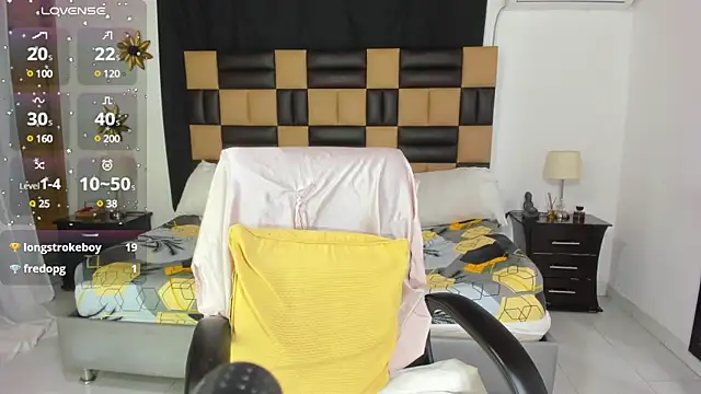 Snapshot of BarbieKano chatting on January 2025 01:50:01 AM BarbieKano online show from January 2025 01:50:01 AM