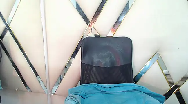 Snapshot of StefyFerrer chatting on March 2025 01:19:02 PM StefyFerrer online show from March 2025 01:19:02 PM