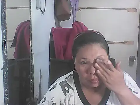 hotwet mama4uxx online show from December 2025 09:39:02 AM