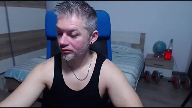 RobbyShawz online show from December 2025 05:27:01 AM