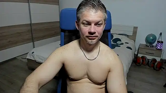 RobbyShawz online show from April 2026 04:15:01 AM