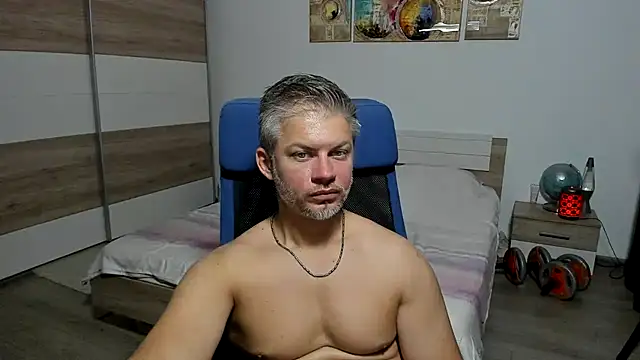 RobbyShawz online show from July 2026 10:39:01 AM