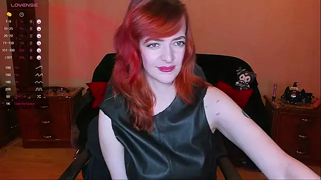 Mary Yolo online show from December 2024 10:45:02 AM