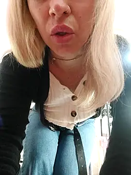 Snapshot of cositarica2555 chatting on April 2026 11:14:02 AM cositarica2555 online show from April 2026 11:14:02 AM