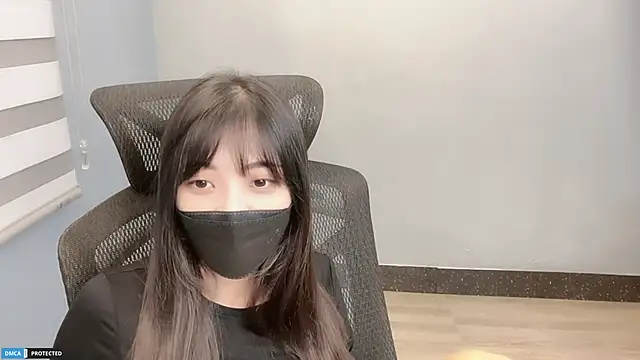 Ayase momo online show from December 2024 10:43:01 PM