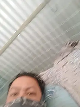 Snapshot of Gautambaro chatting on February 2026 06:09:01 AM Gautambaro online show from February 2026 06:09:01 AM