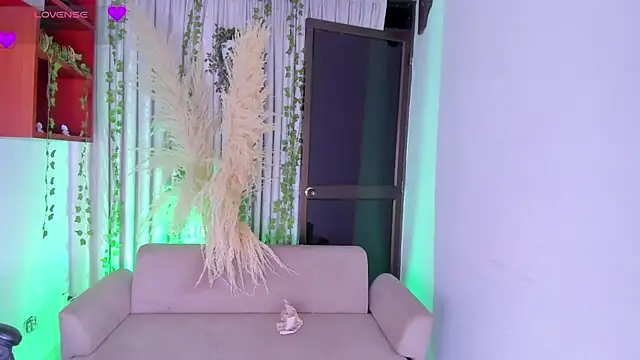 Snapshot of Rianamanson chatting on March 2026 04:38:02 AM Rianamanson online show from March 2026 04:38:02 AM