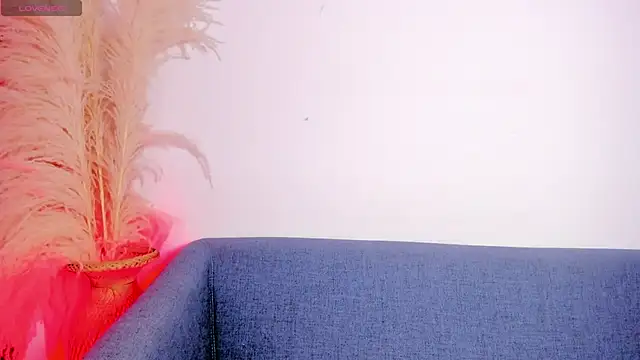 Snapshot of Rianamanson chatting on April 2026 05:35:01 AM Rianamanson online show from April 2026 05:35:01 AM