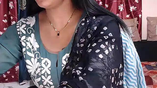 Naiaa-mylove online show from June 2026 06:34:01 AM