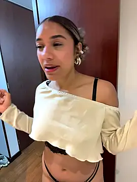 Snapshot of Belkaj chatting on September 2025 01:08:02 AM Belkaj online show from September 2025 01:08:02 AM