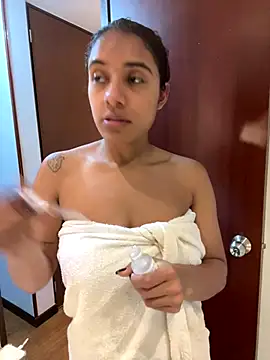 Snapshot of Belkaj chatting on October 2025 01:06:02 AM Belkaj online show from October 2025 01:06:02 AM