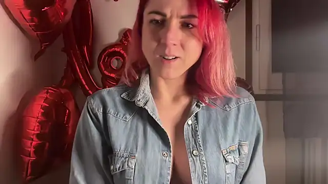 Nikky Divine online show from March 2025 08:38:02 PM