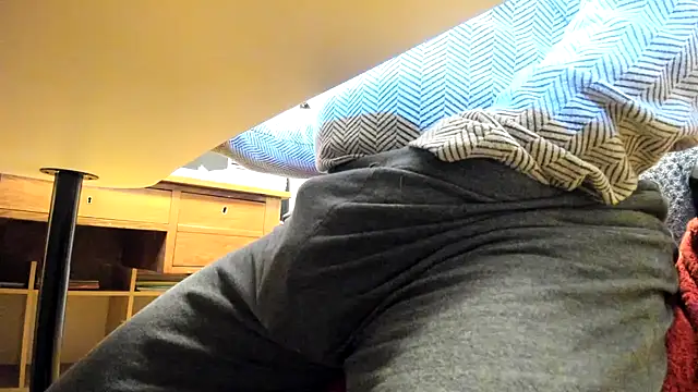 Snapshot of leccaleccafiga chatting on January 2025 09:10:02 AM leccaleccafiga online show from January 2025 09:10:02 AM