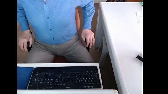 dutchpornking online show from December 2025 09:04:01 AM