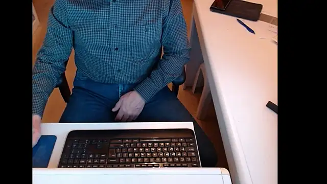 dutchpornking online show from January 2026 07:10:02 AM