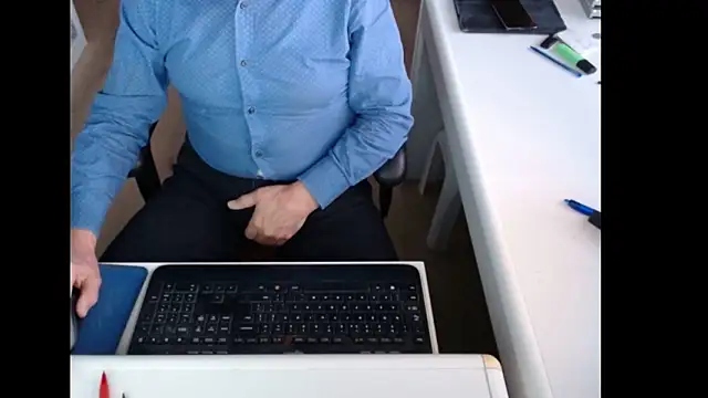 dutchpornking online show from February 2026 06:55:02 AM