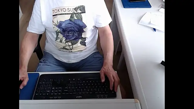 dutchpornking online show from June 2026 06:52:02 AM