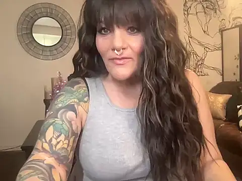 Snapshot of Xoxobigbooty chatting on December 2024 09:08:01 PM Xoxobigbooty online show from December 2024 09:08:01 PM