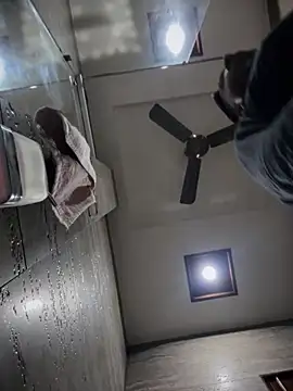 Snapshot of luciferdxm5 chatting on December 2025 03:04:01 AM luciferdxm5 online show from December 2025 03:04:01 AM