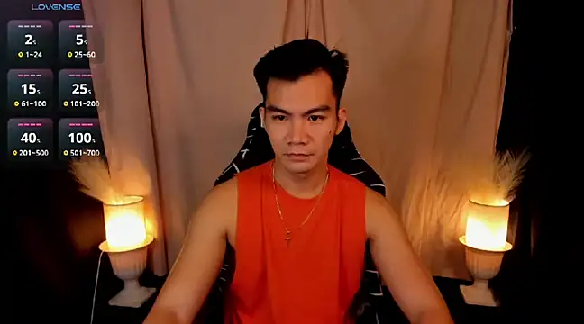 000batman000 online show from February 2025 12:37:01 PM