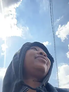 cherrybabe76 online show from November 2025 11:32:01 AM